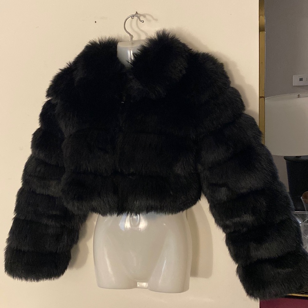 New Without Tags Cropped Faux Fur Jacket